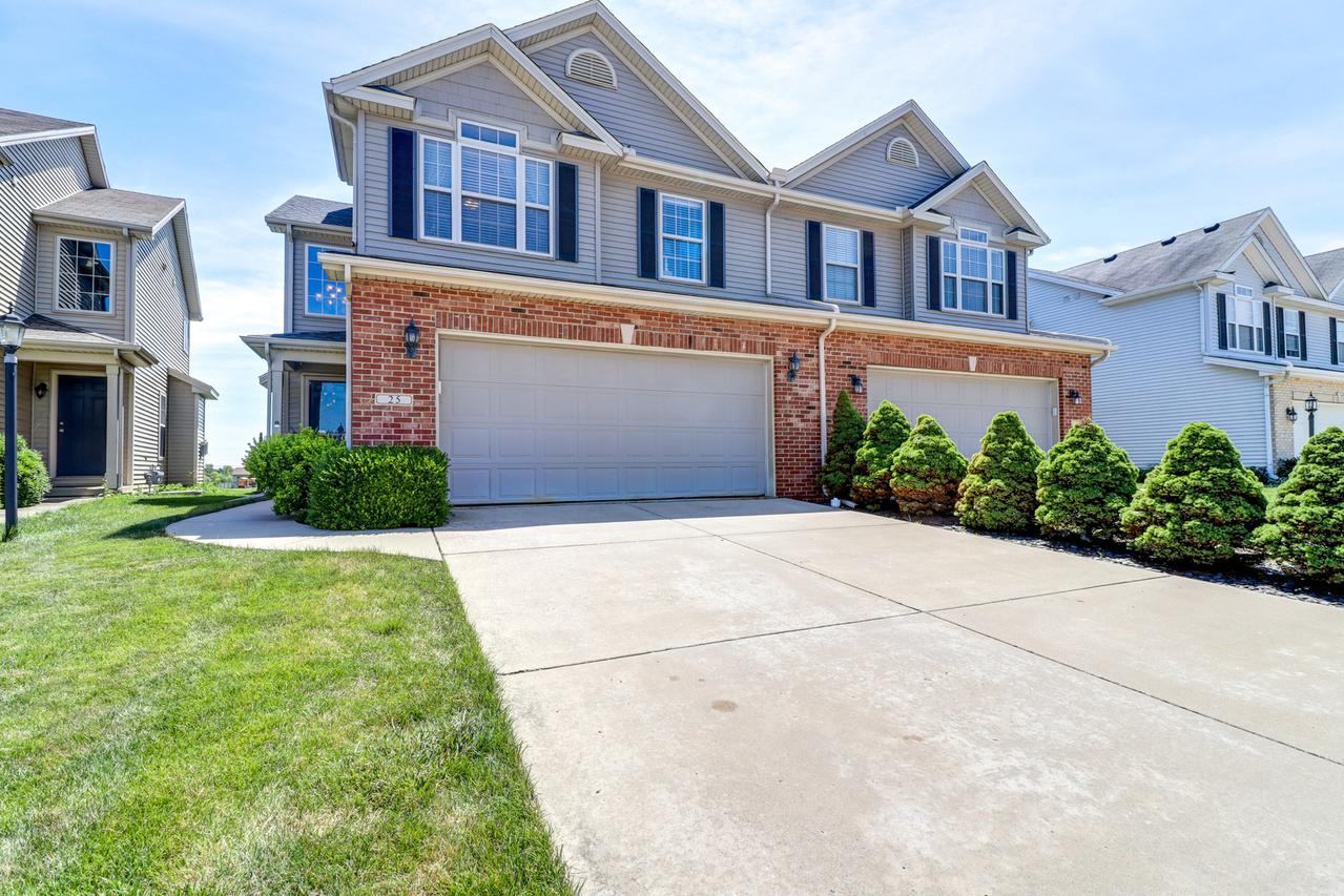 25 Parsley Dr., Savoy, IL 61874