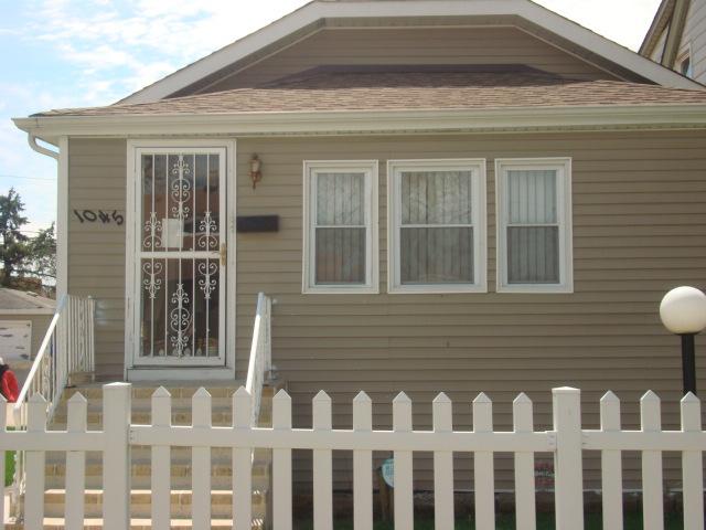 1045 W 104th Pl., Chicago, IL 60643