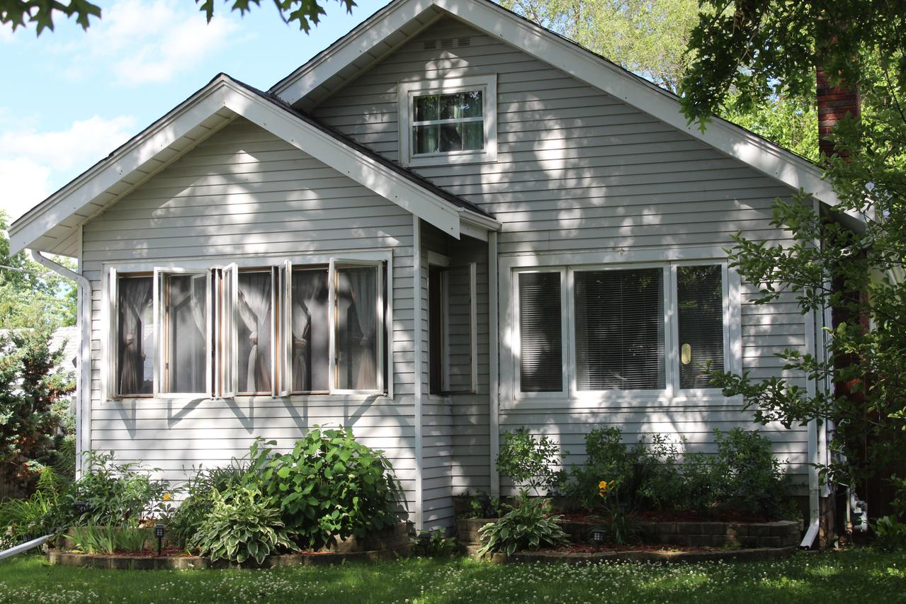 2019 N Court St., Rockford, IL 61103