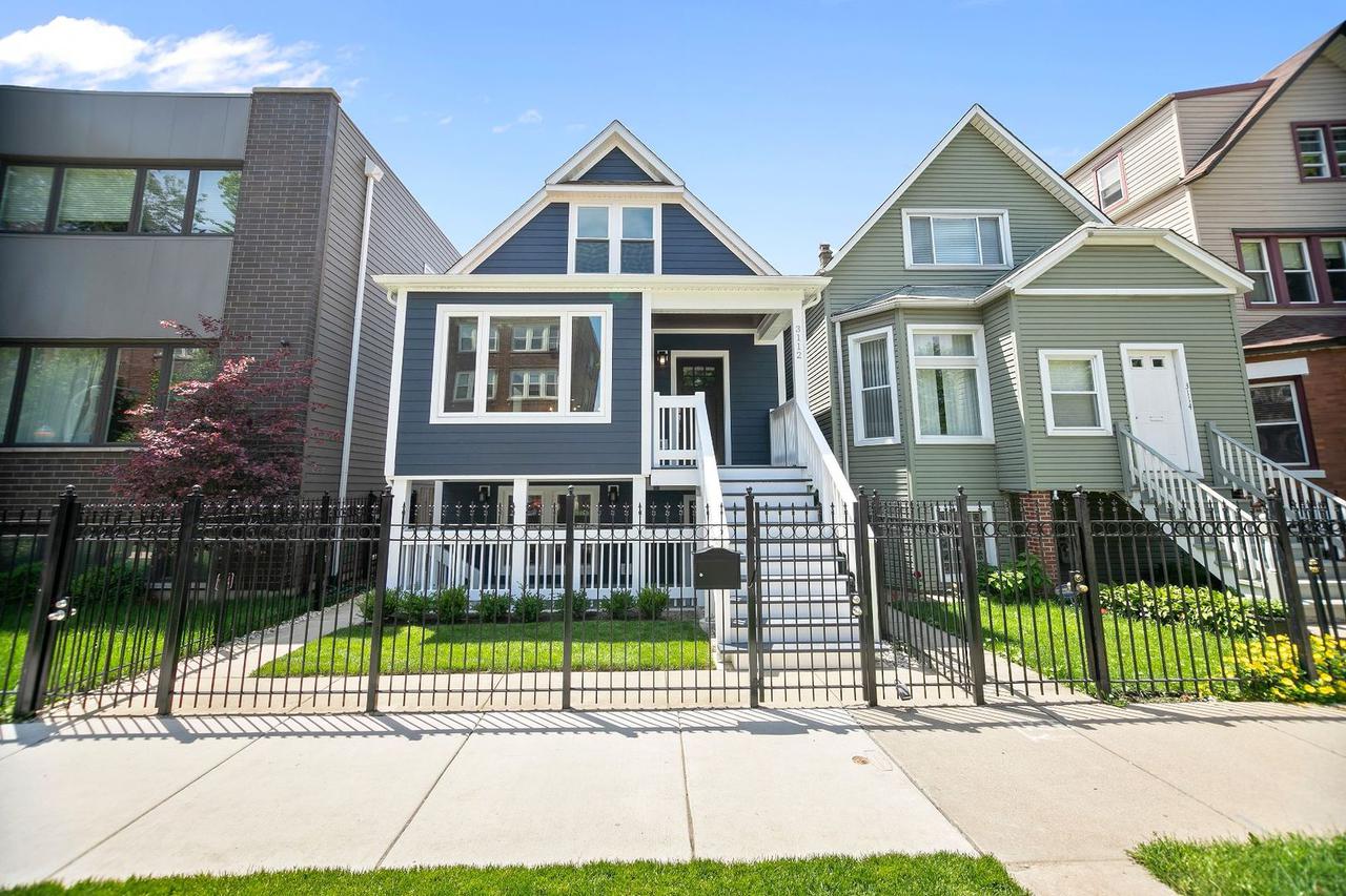 3112 N Francisco Ave., Chicago, IL 60618