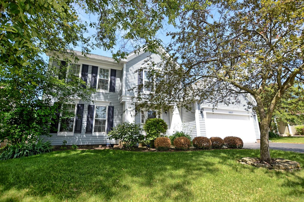 1657 Mcdowell Ave., Aurora, IL 60504