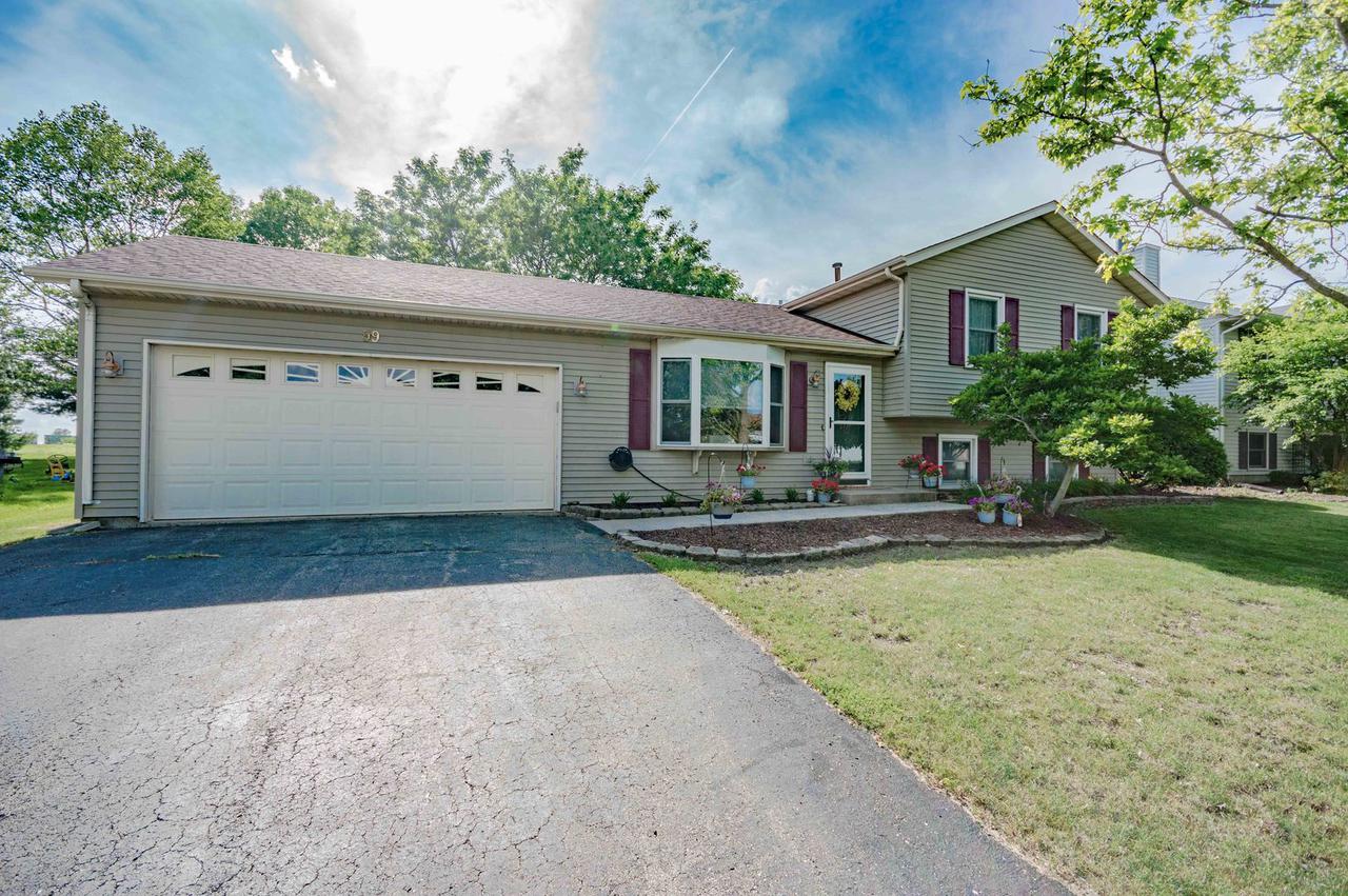 99 N Juniper St., Cortland, IL 60112