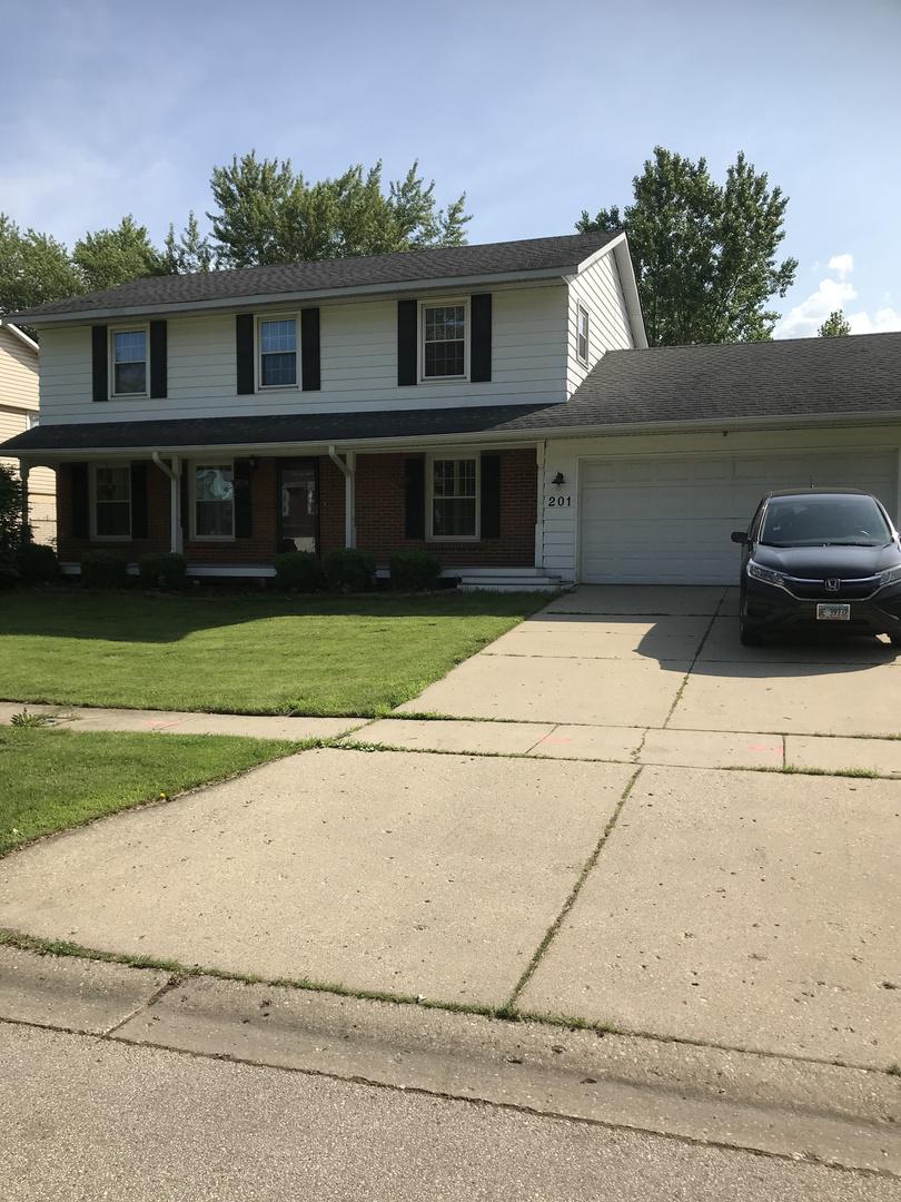 201 N Dato Dr., Streamwood, IL 60107