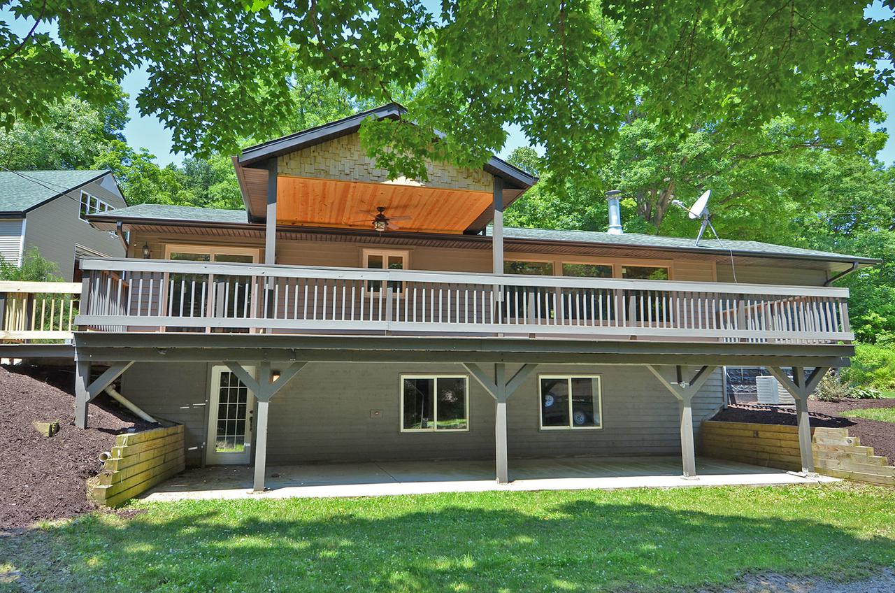 2580 E 1251st Rd., Ottawa, IL 61350