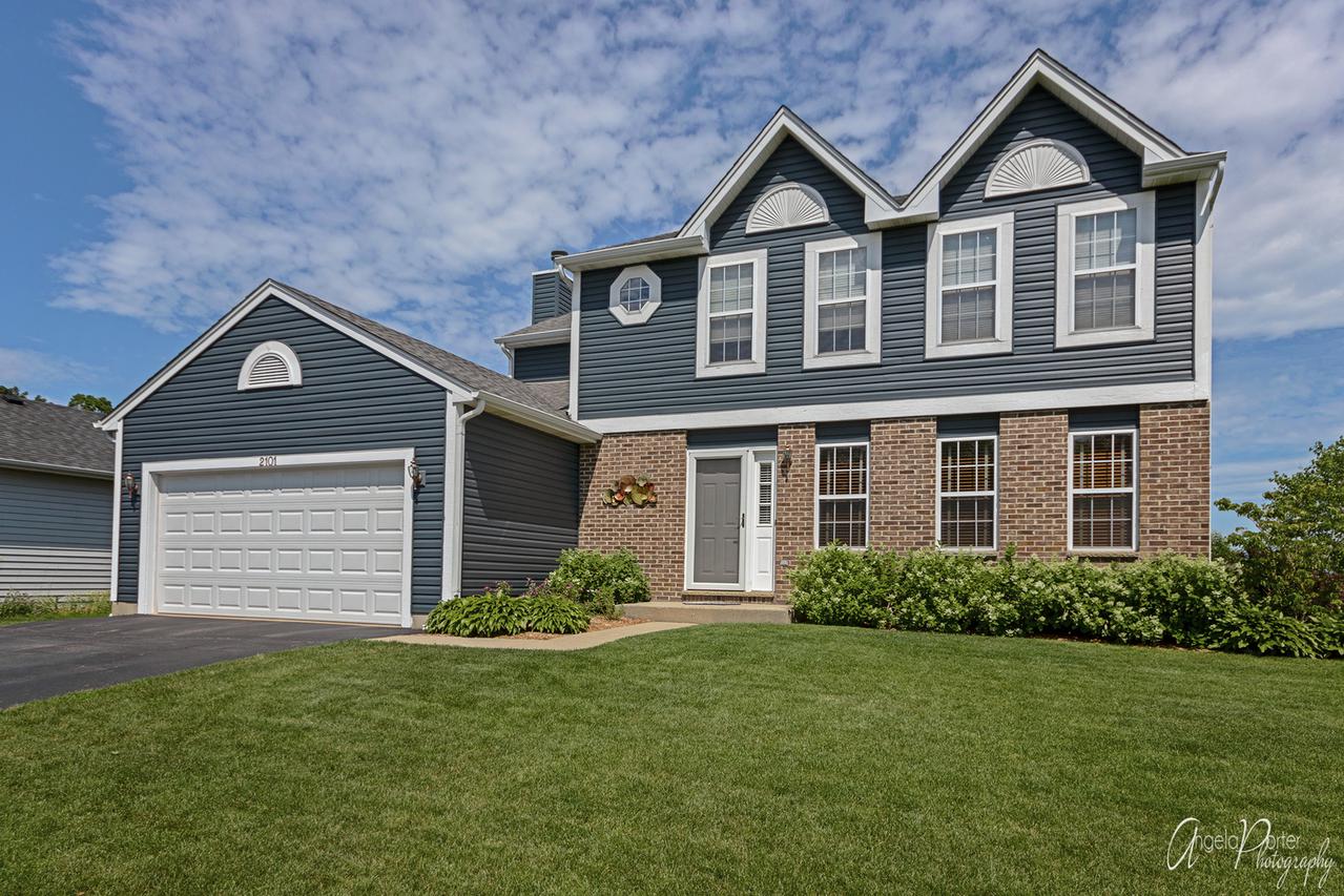 2101 Wood Oak Dr., Lake Villa, IL 60046