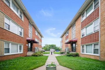 301 Bluff Ave. #2W, La Grange, IL 60525