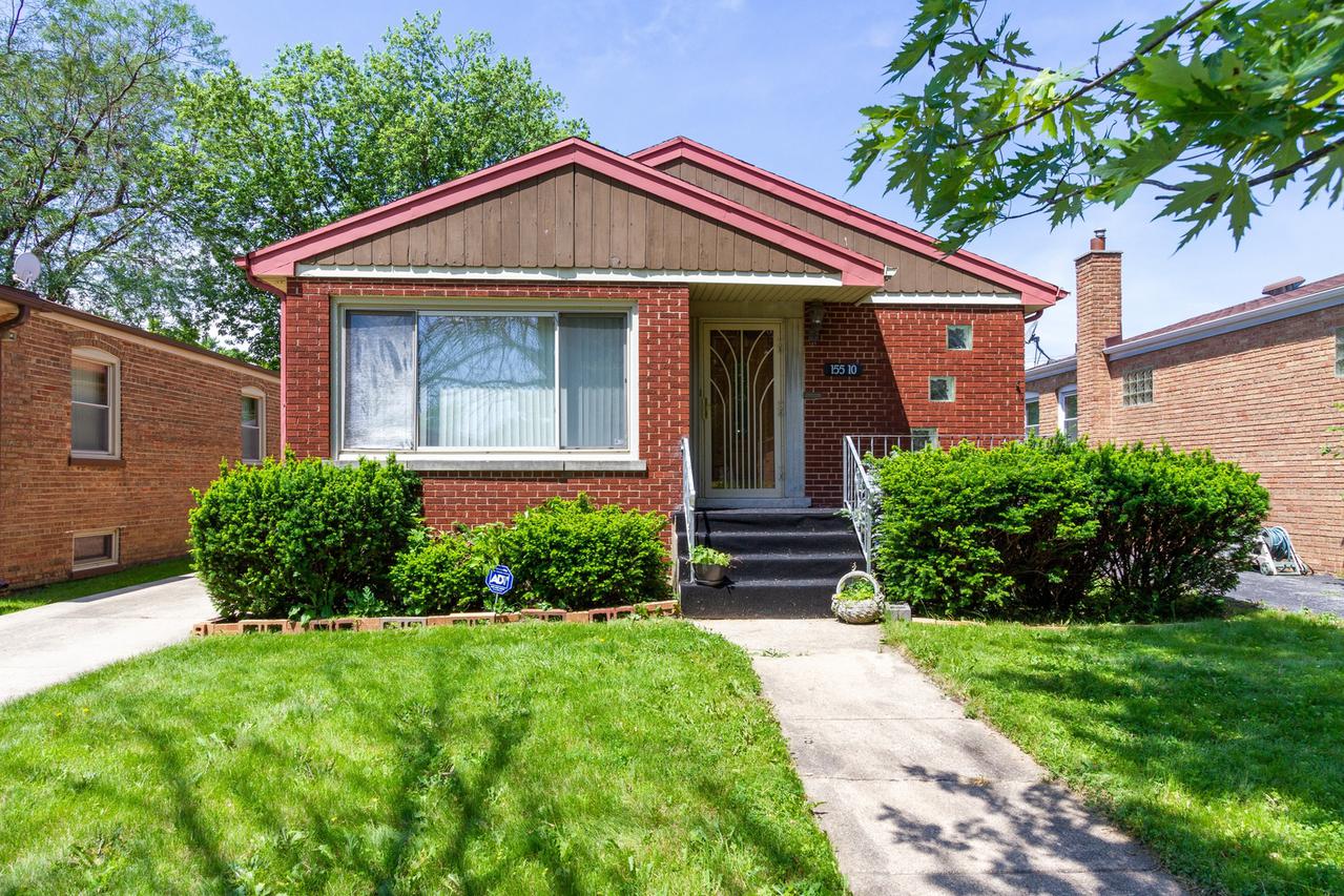 15510 Maryland Ave., Dolton, IL 60419