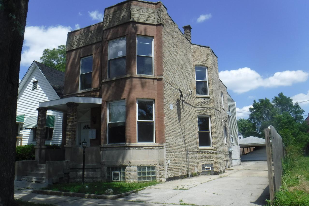 6551 S Justine St., Chicago, IL 60636