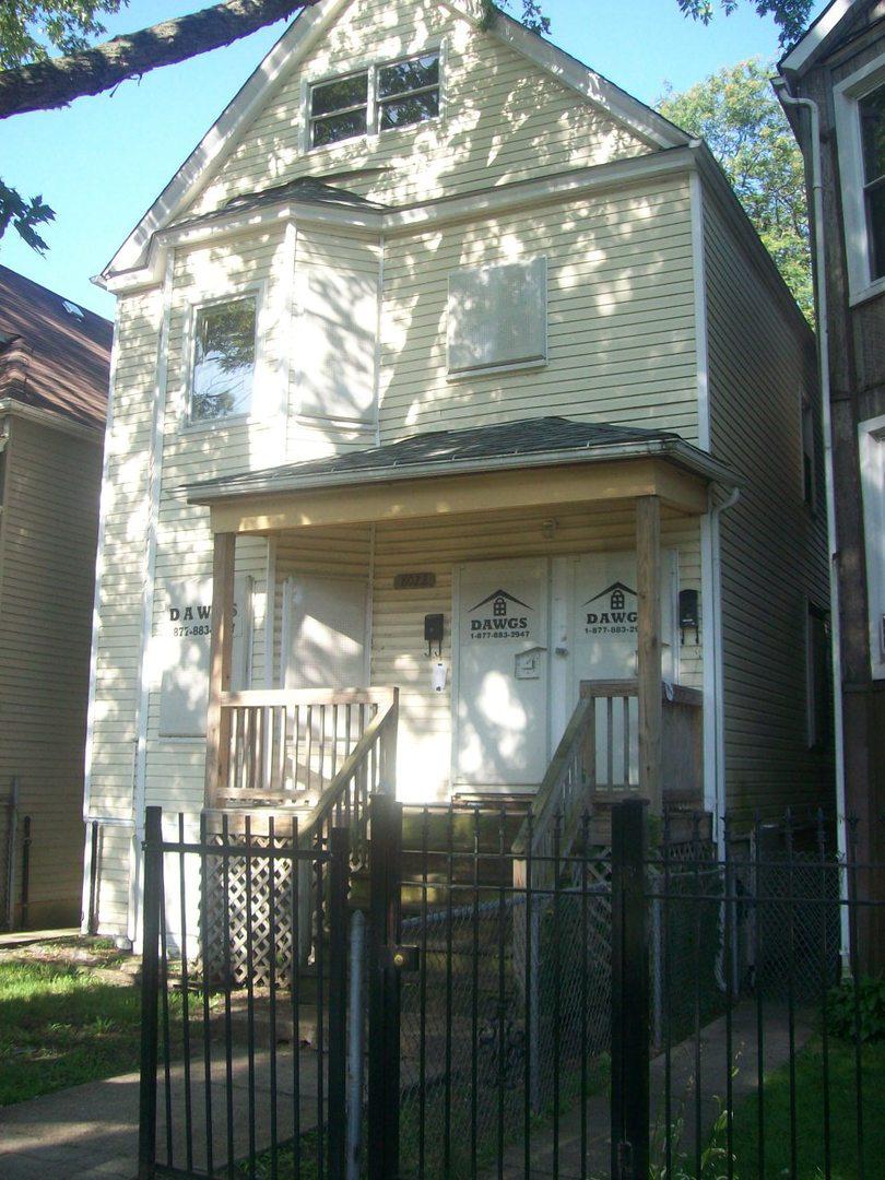 8022 S Escanaba Ave., Chicago, IL 60617