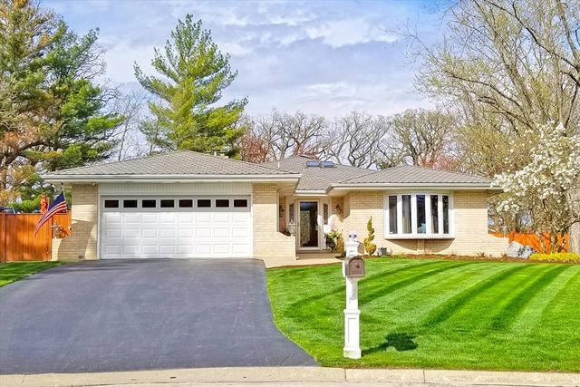 10S211 Argonne Ridge Rd., Willowbrook, IL 60527