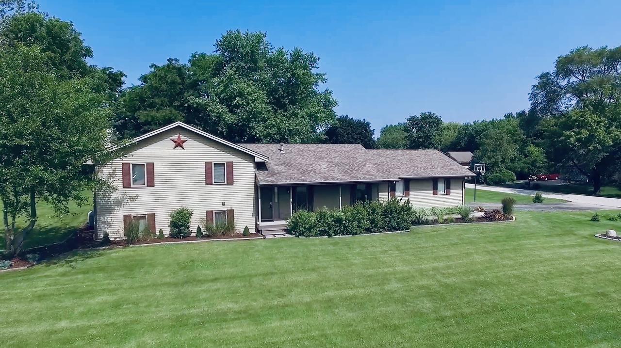 11914 Bowen Pkwy., Roscoe, IL 61073