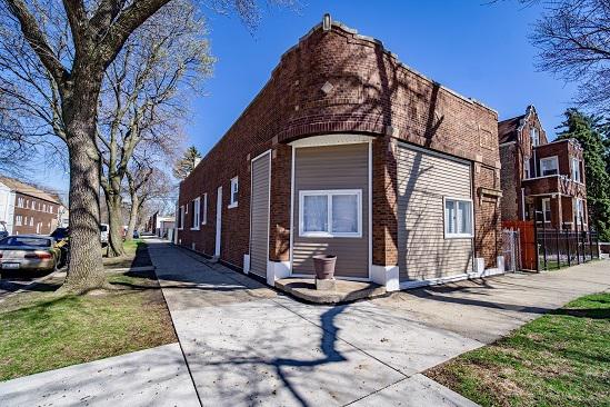 4501 S Sacramento Ave., Chicago, IL 60632