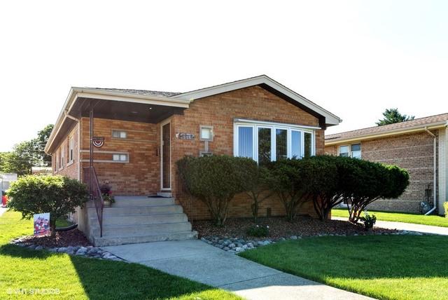8717 Stevens Dr., Oak Lawn, IL 60453