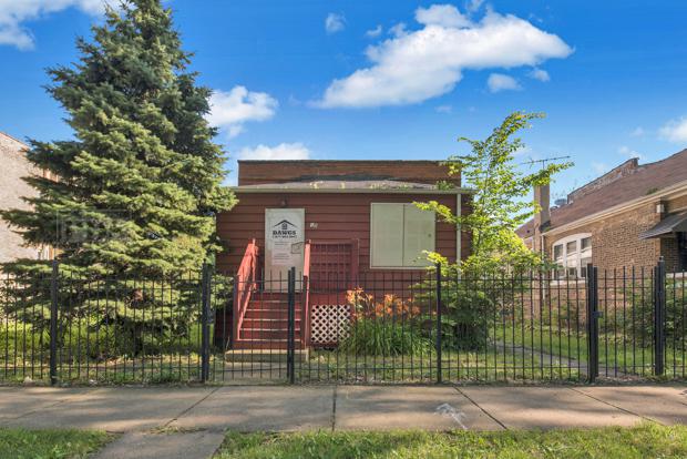4718 W Superior St., Chicago, IL 60644