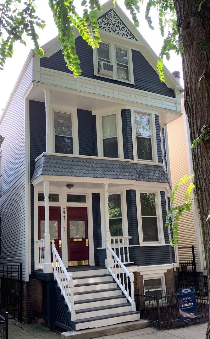 2943 N Racine Ave., Chicago, IL 60657