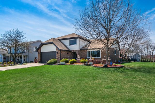 8516 Creekside Ln., Darien, IL 60561