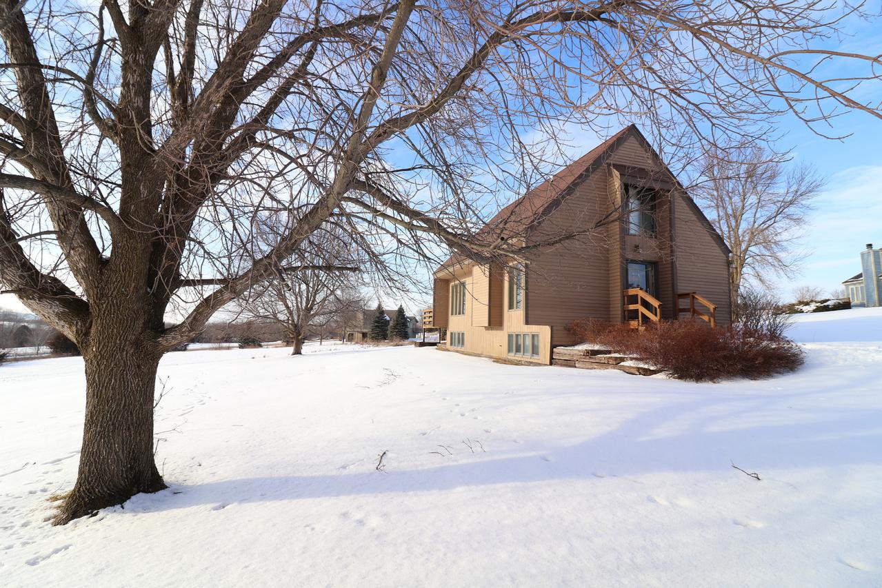 4 Bob-o-link Ct., Galena, IL 61036
