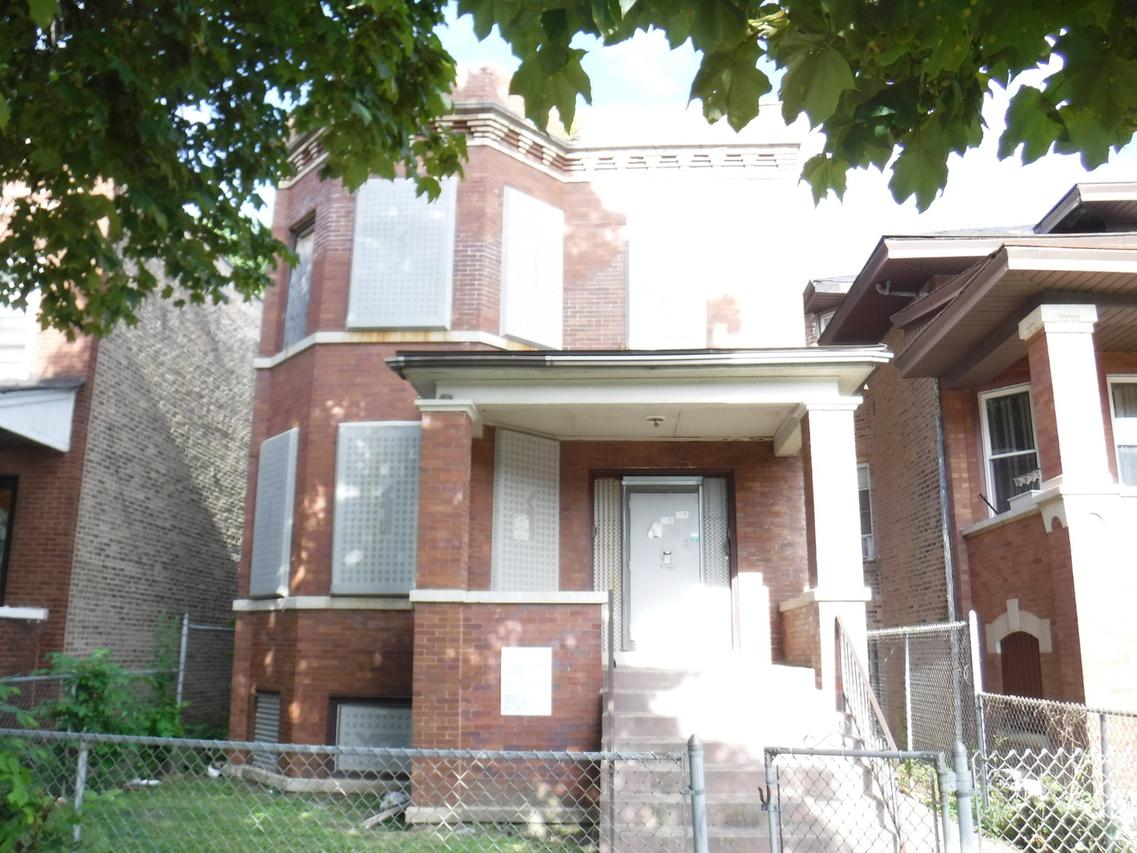 614 N Leclaire Ave., Chicago, IL 60644