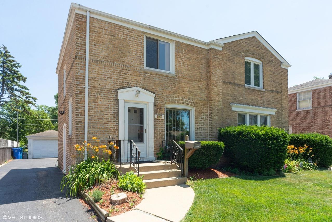 1963 Illinois St., Des Plaines, IL 60018