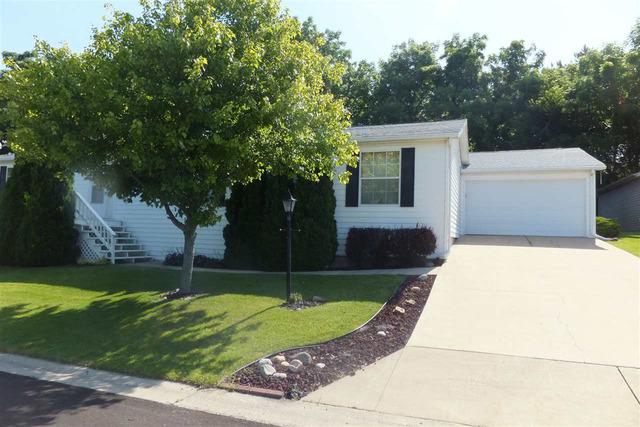8335 Hickory Tree Dr., Machesney Park, IL 61115