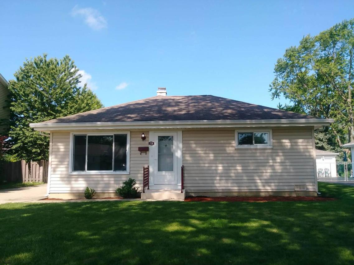 216 N William St., Mount Prospect, IL 60056