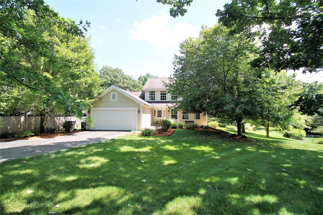 9190 Crescent Ct., Roscoe, IL 61073