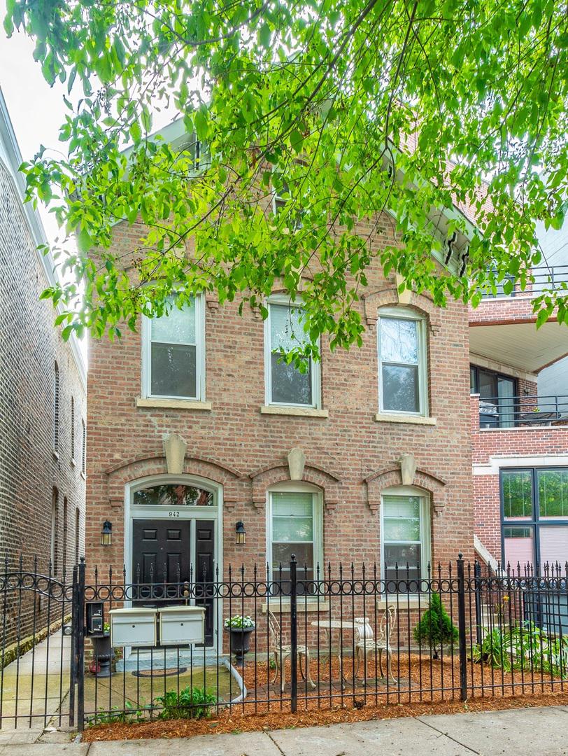 942 N Honore St., Chicago, IL 60622