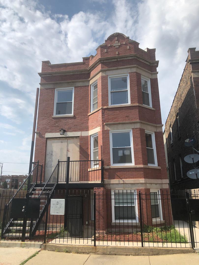 4148 W Cermak Rd., Chicago, IL 60623