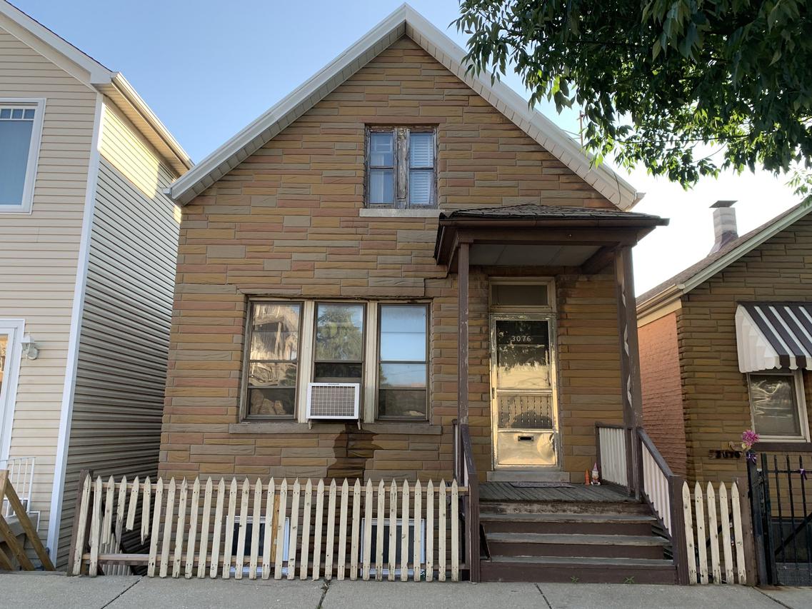 3076 S Lock St., Chicago, IL 60608