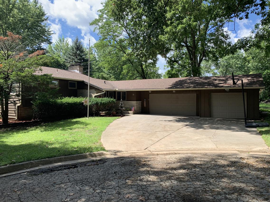 9 Reynolds Ct., Normal, IL 61761