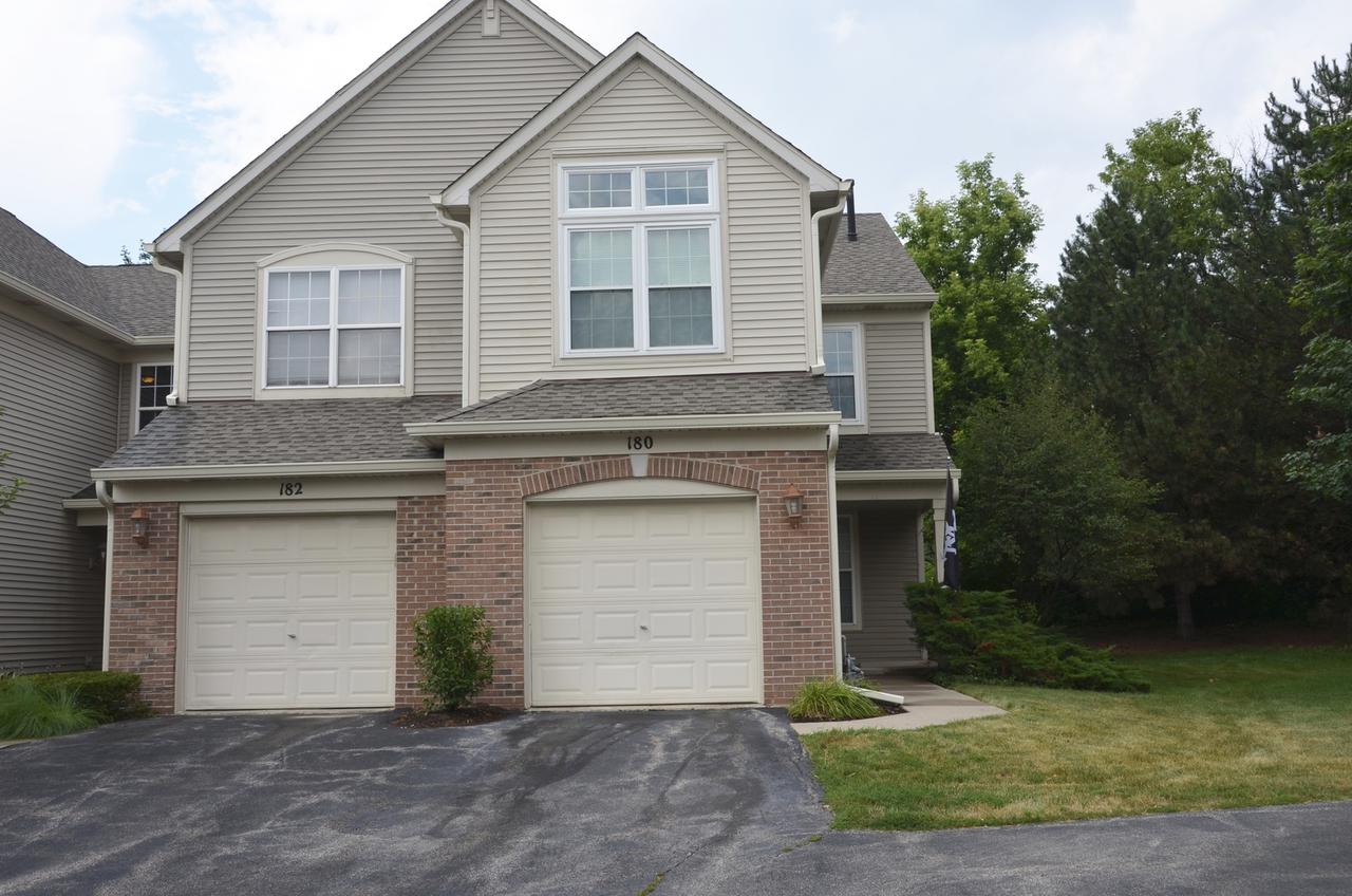 180 Stockton Dr., Grayslake, IL 60030