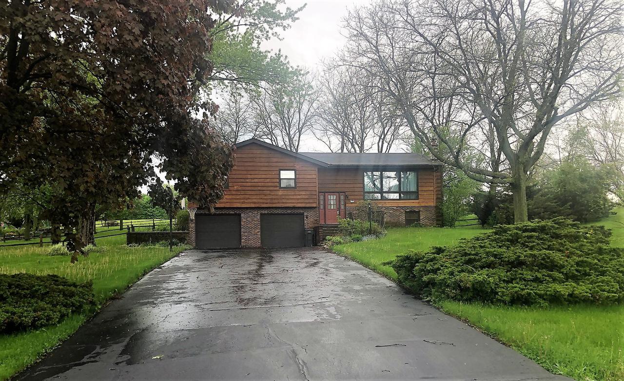 11948 Bowen Pkwy., Roscoe, IL 61073