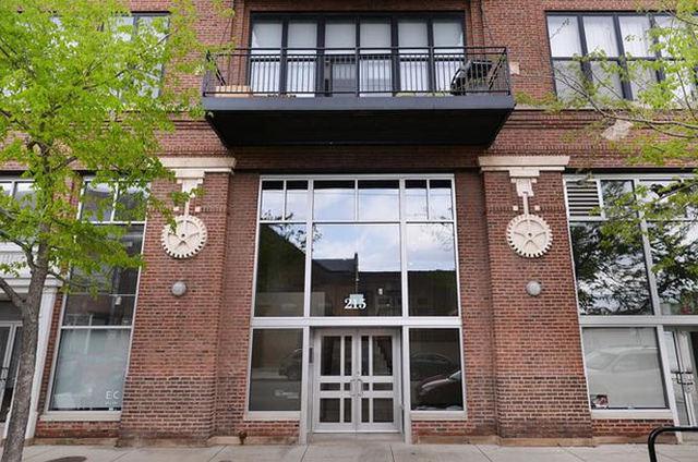 215 N Aberdeen St. #312A, Chicago, IL 60607