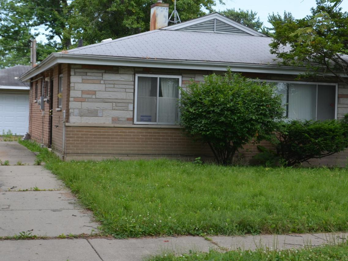 1345 Imperial Ave., Calumet City, IL 60409