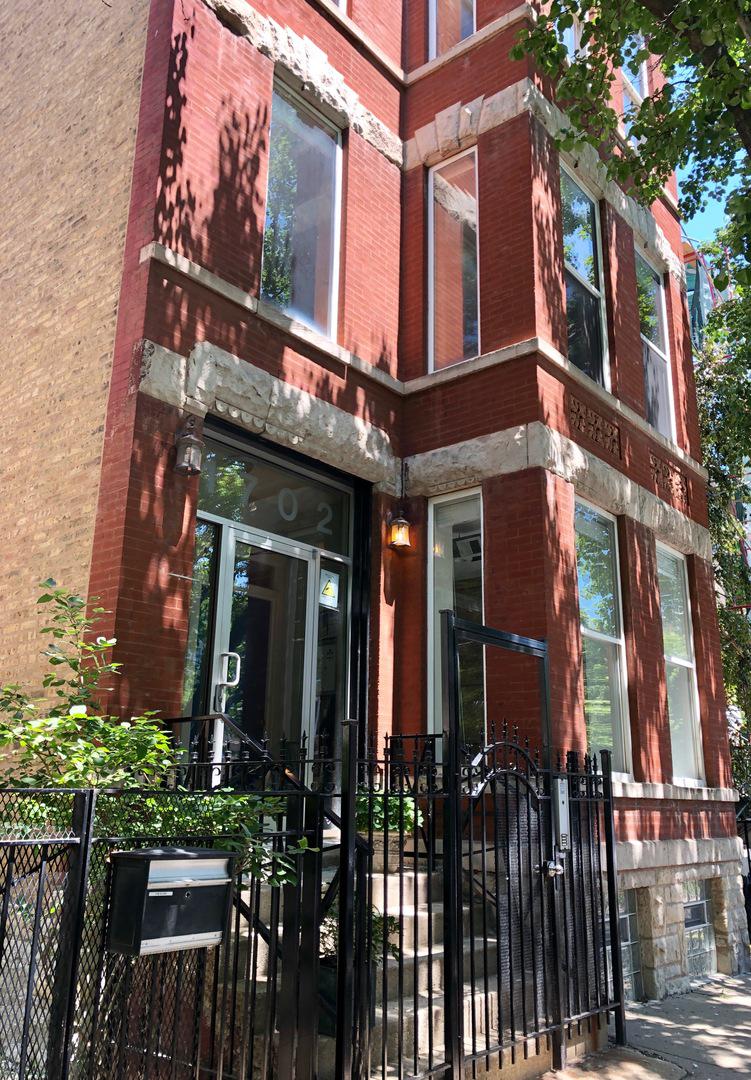 1702 W Erie St. #3, Chicago, IL 60622