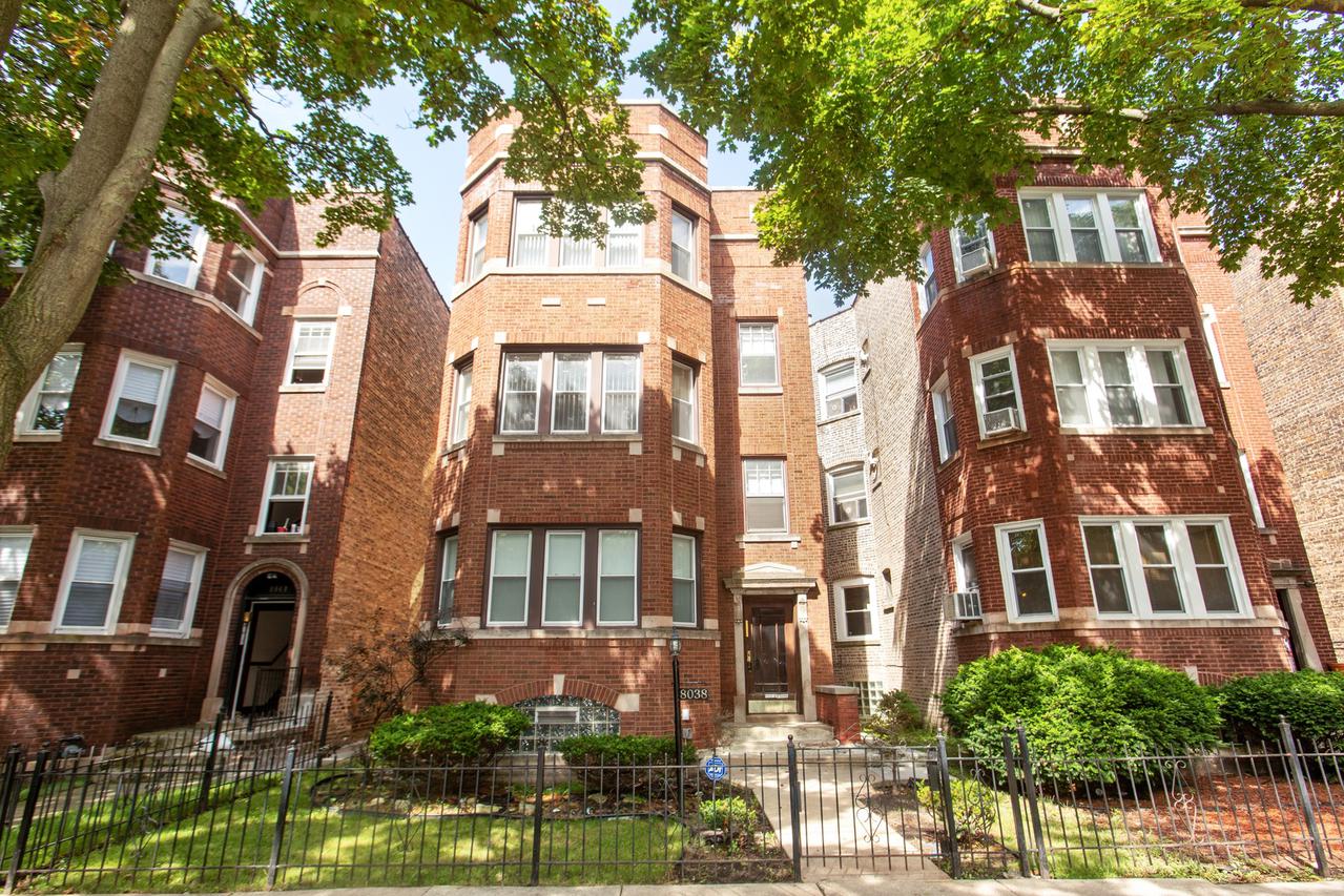8038 S Maryland Ave., Chicago, IL 60619