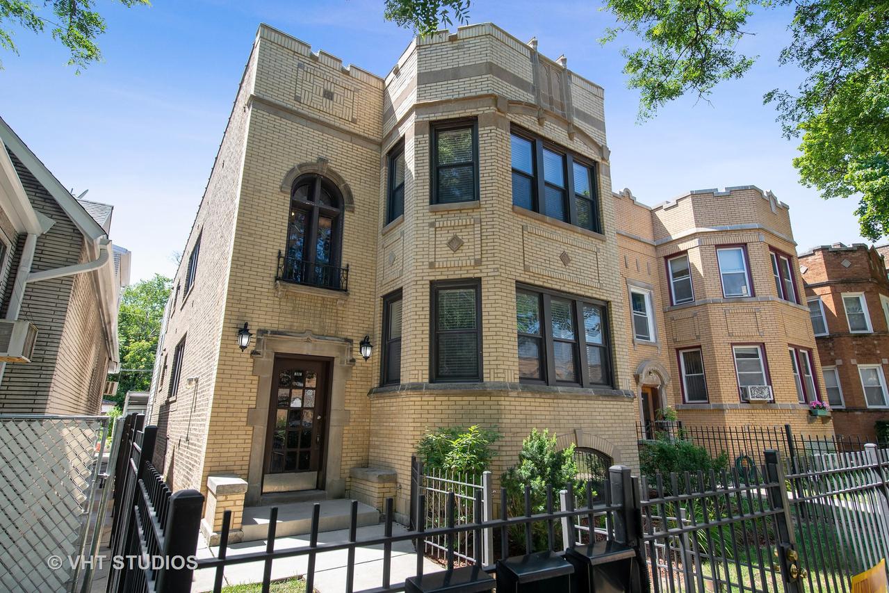 6118 N Campbell Ave., Chicago, IL 60659