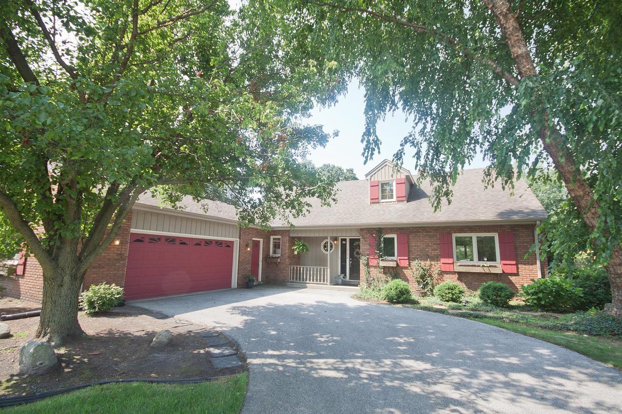 17256 Vollbrecht Dr., South Holland, IL 60473