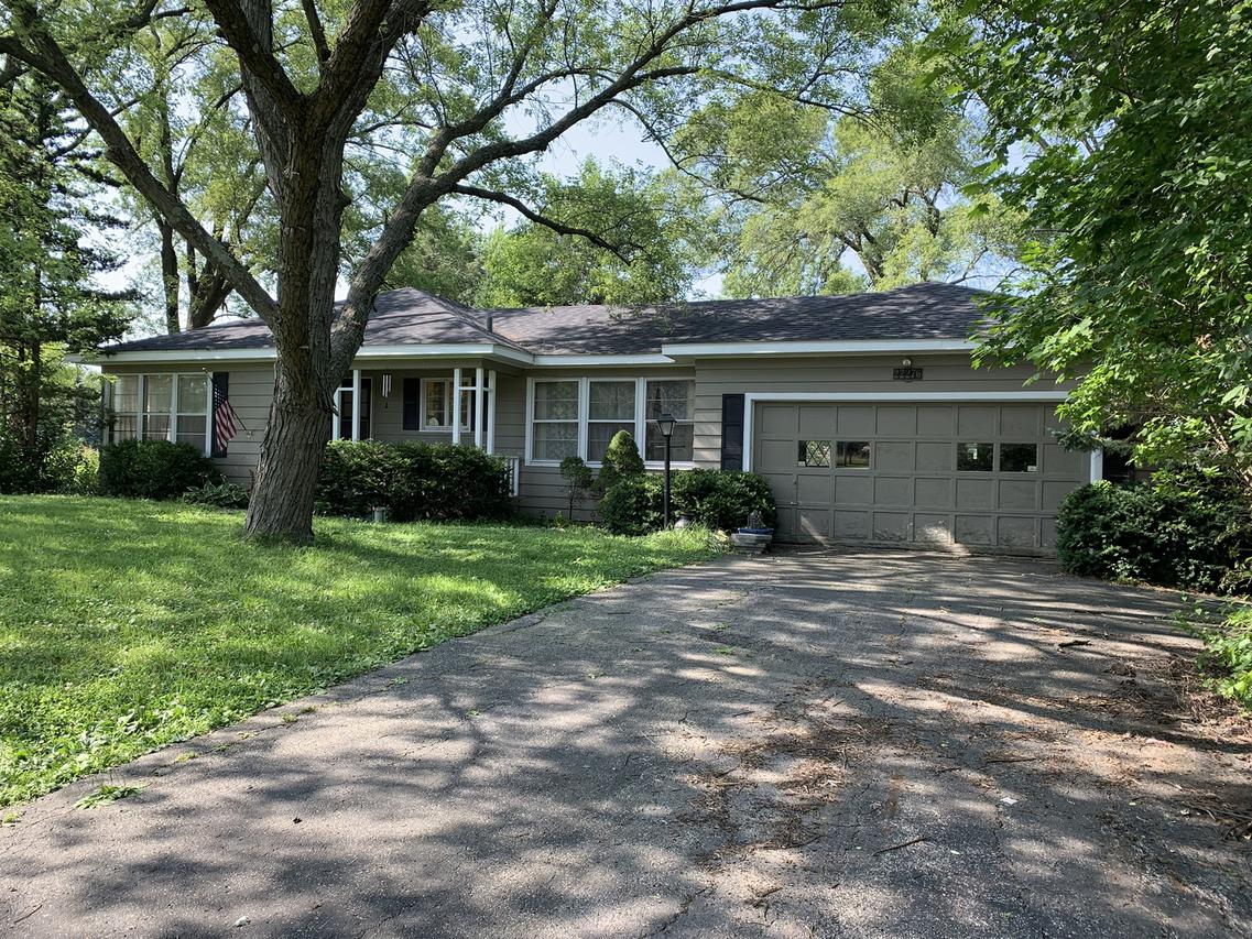 22276 W Long Grove Rd., Deer Park, IL 60010