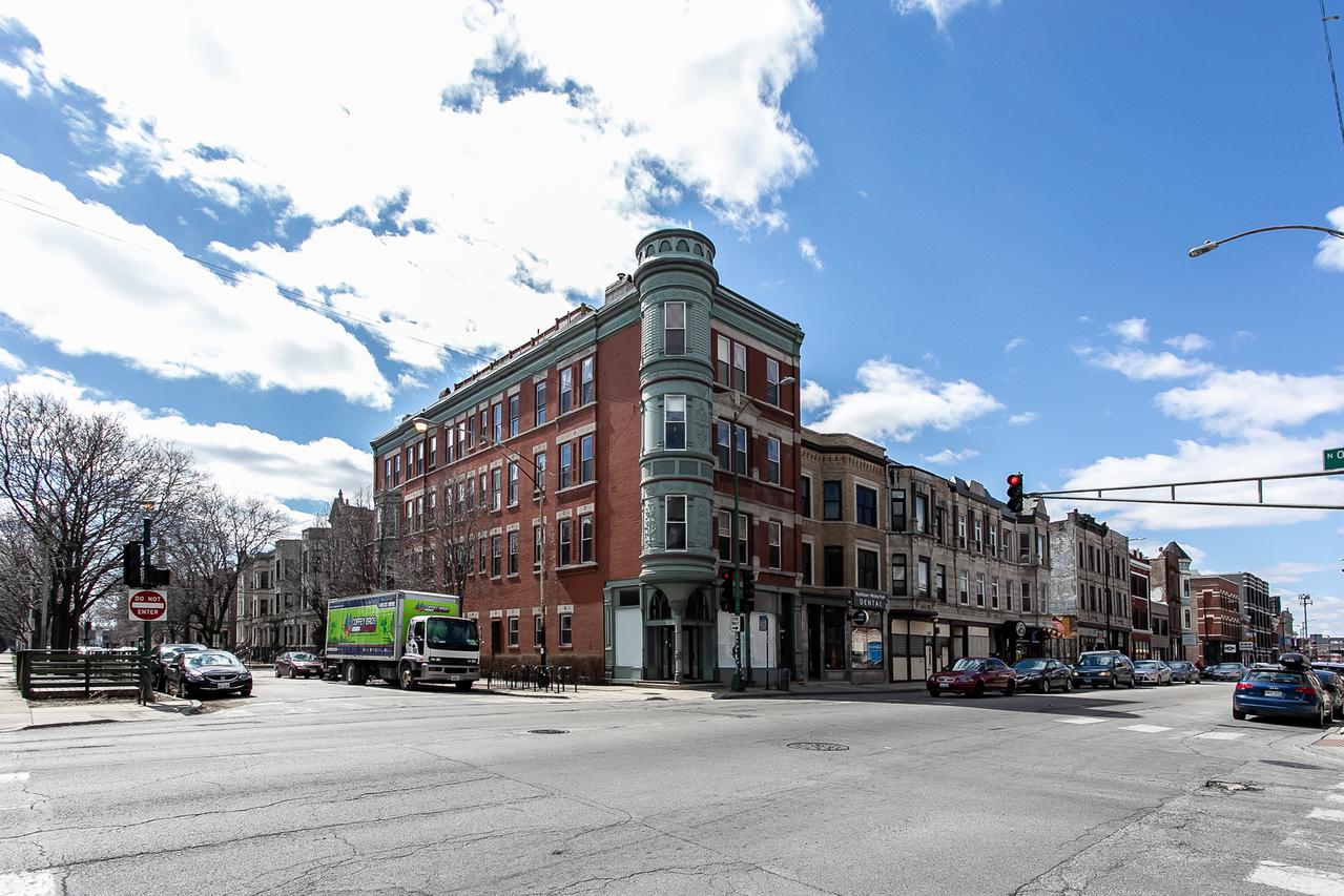 2301 W North Ave. #2F, Chicago, IL 60647