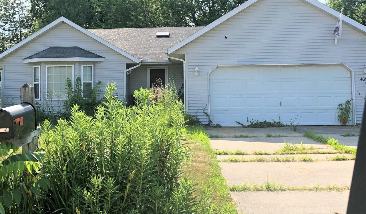 405 Ridge Rd., Mahomet, IL 61853