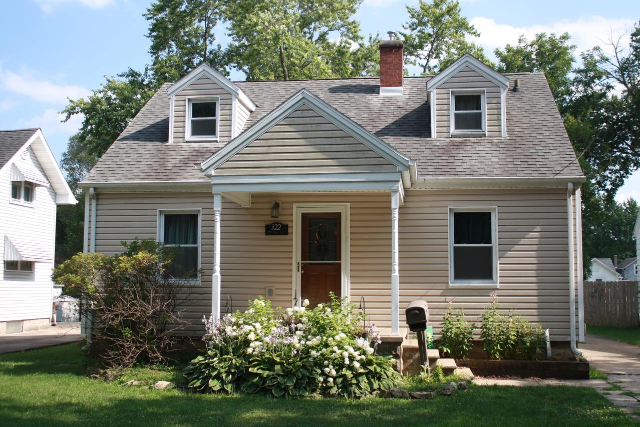 322 W Morgan St., Dixon, IL 61021