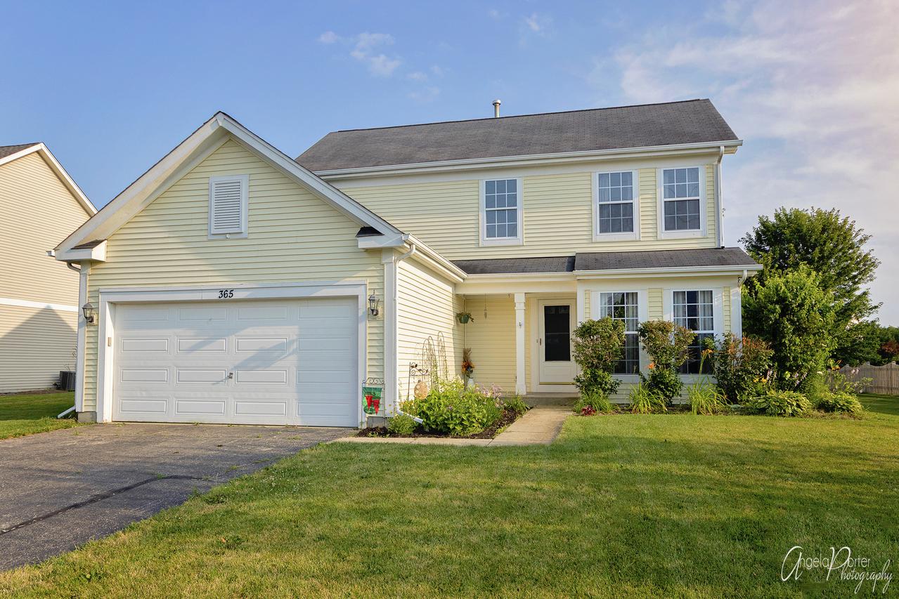 365 Talismon Dr., Crystal Lake, IL 60012