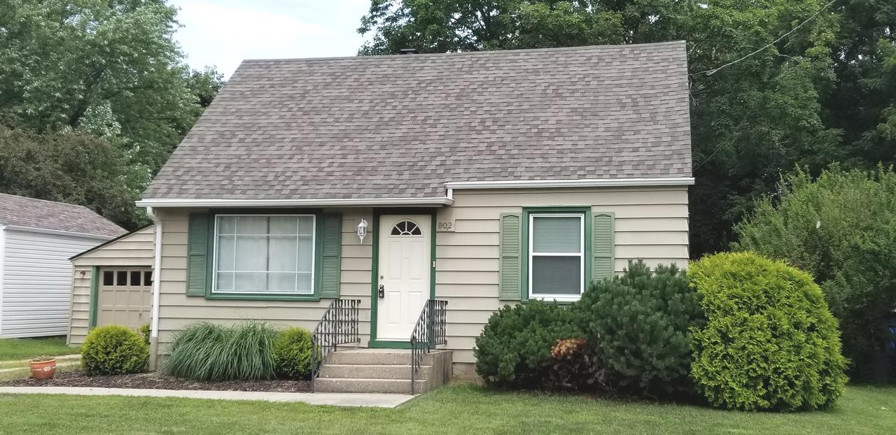 802 Evans Ave., Machesney Park, IL 61115