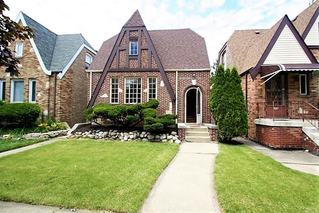 3250 N Oak Park Ave., Chicago, IL 60634