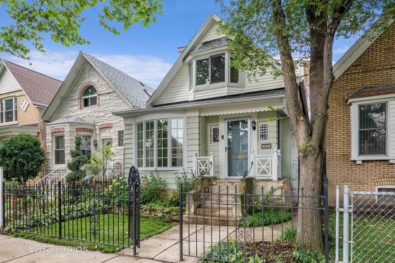 3512 W Beach Ave., Chicago, IL 60651