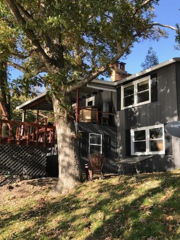 1585 N Hill Ln., Victoria, IL 61485