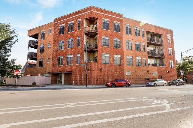 3637 N Spaulding Ave. #306, Chicago, IL 60618