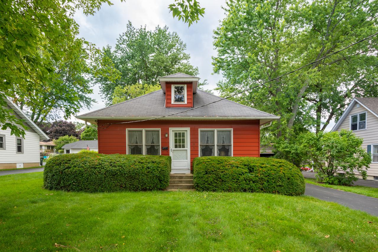 580 Parkway Ave., Antioch, IL 60002