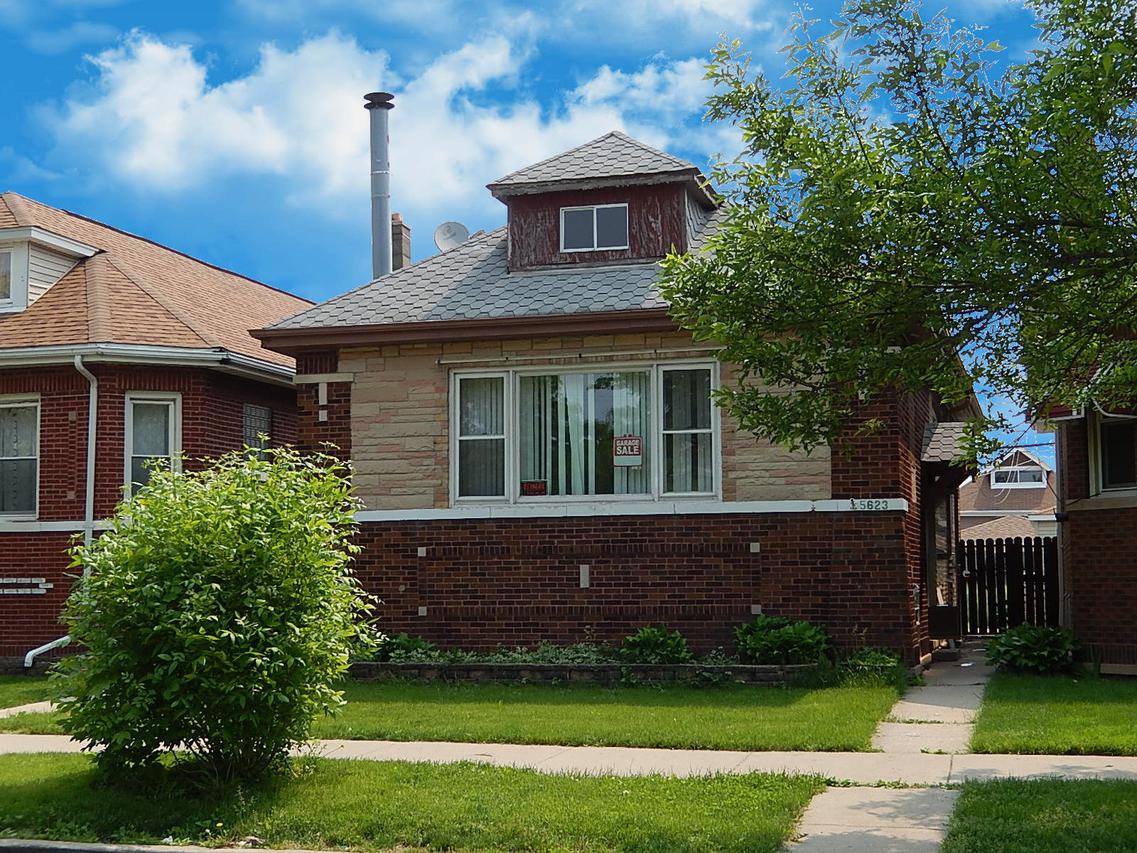 5623 S St Louis Ave., Chicago, IL 60629